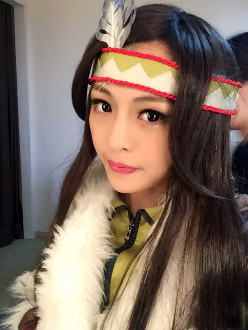 居然是lol高手 美女玩家樱桃奶桃子晒私照(22)