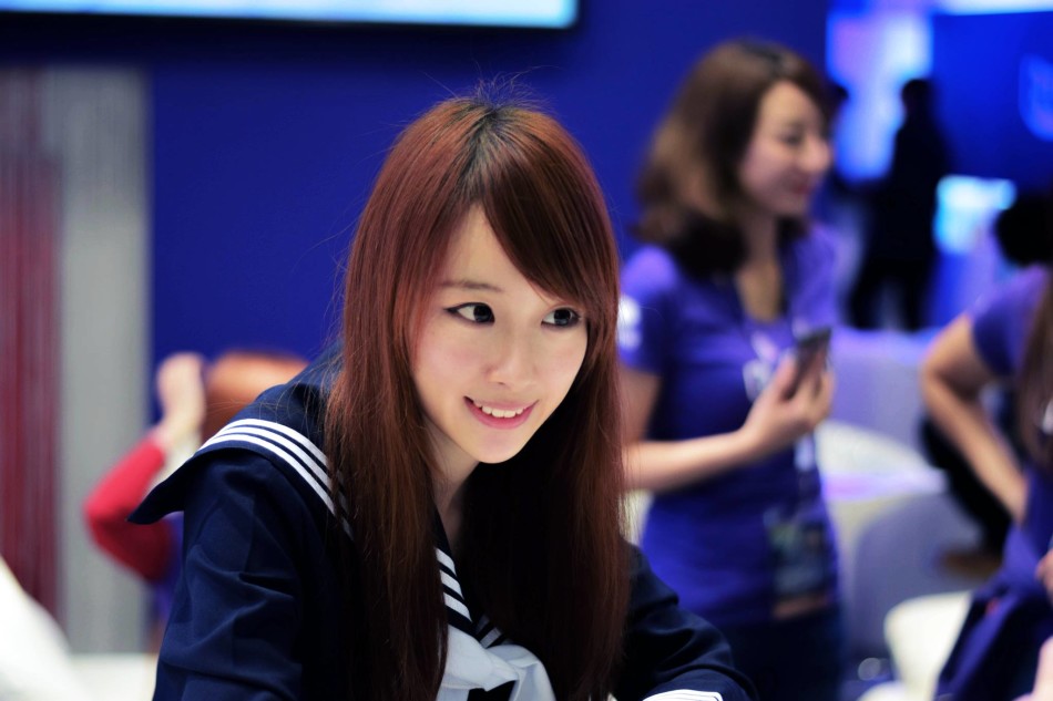 台湾lol女主播薇薇晒私照 清纯好似邻家小妹妹(21)