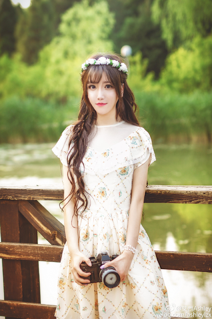 嫩模艾西ashley新照曝光 唯美画风更显清纯(25)