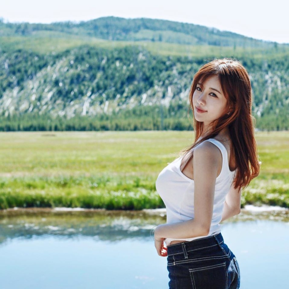 韩国女主播晒私照 身材太好了