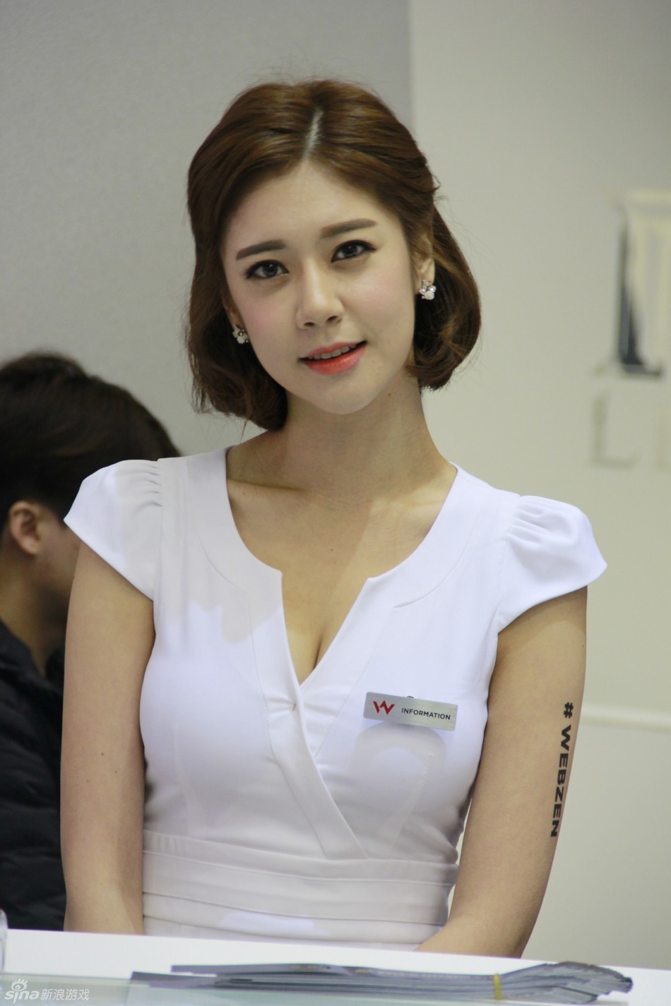 gstar2016游戏展次日showgirl美图赏(34)