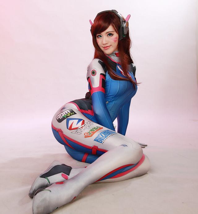 《守望先锋》dva cos美图赏  究极长腿美人
