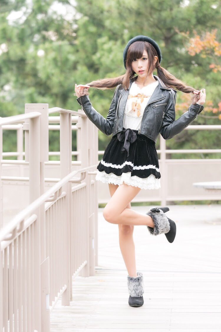 11区逆天大长腿coser晒福利图