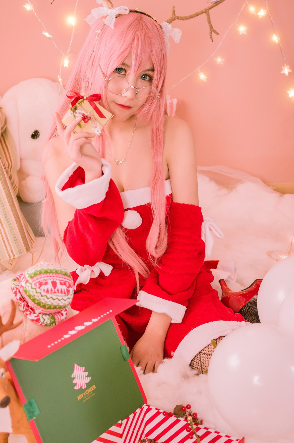 极品美少女陪你过圣诞 天天cosplay福利精选