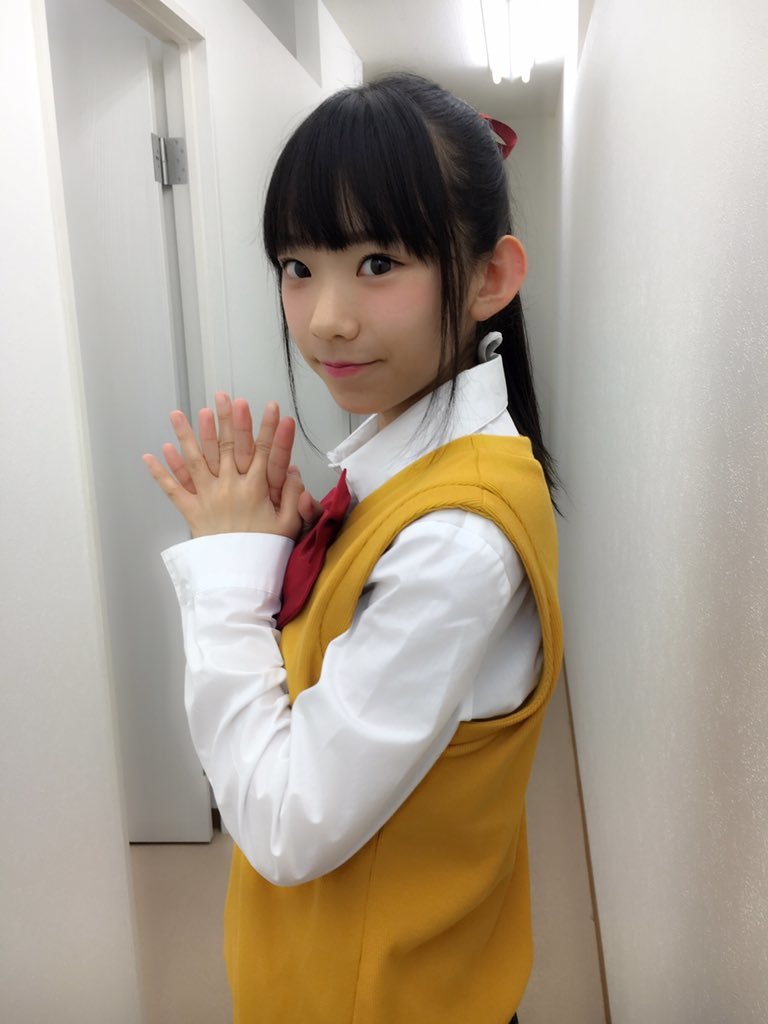 "合法萝莉"长泽茉里奈晒私照(13)