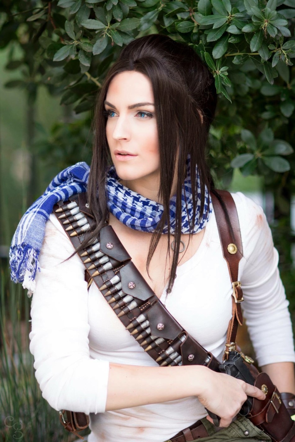 《神秘海域》女版德雷克cosplay(4)