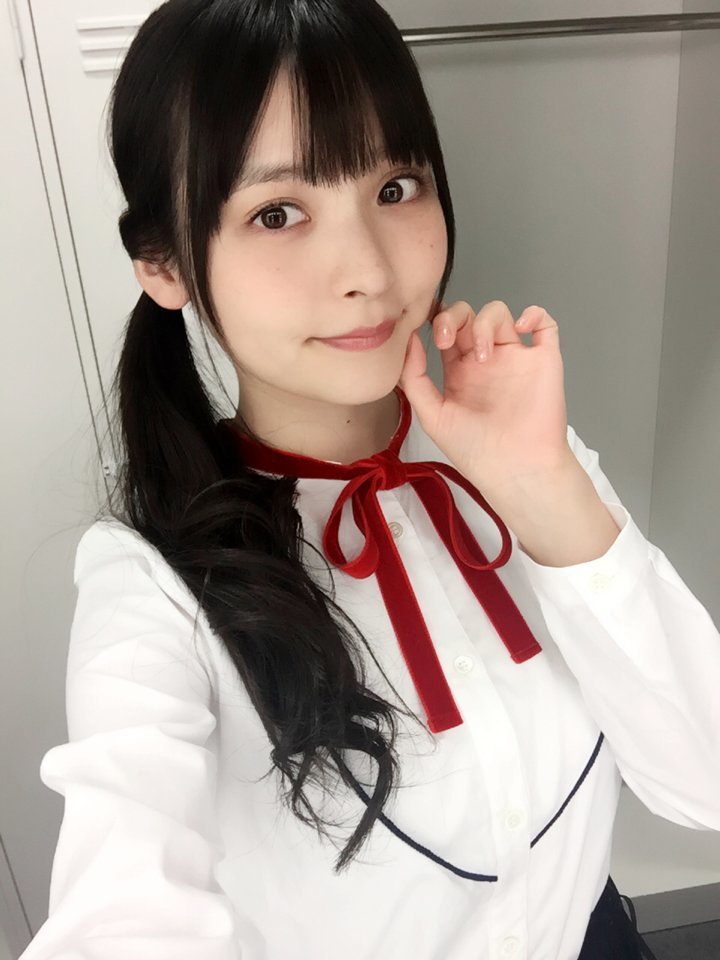 清纯声优上板堇首度挑战泳装 颜值还是那么高啊