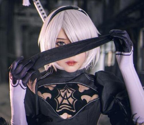 尼尔三人组队cos a2忧郁感性(11)