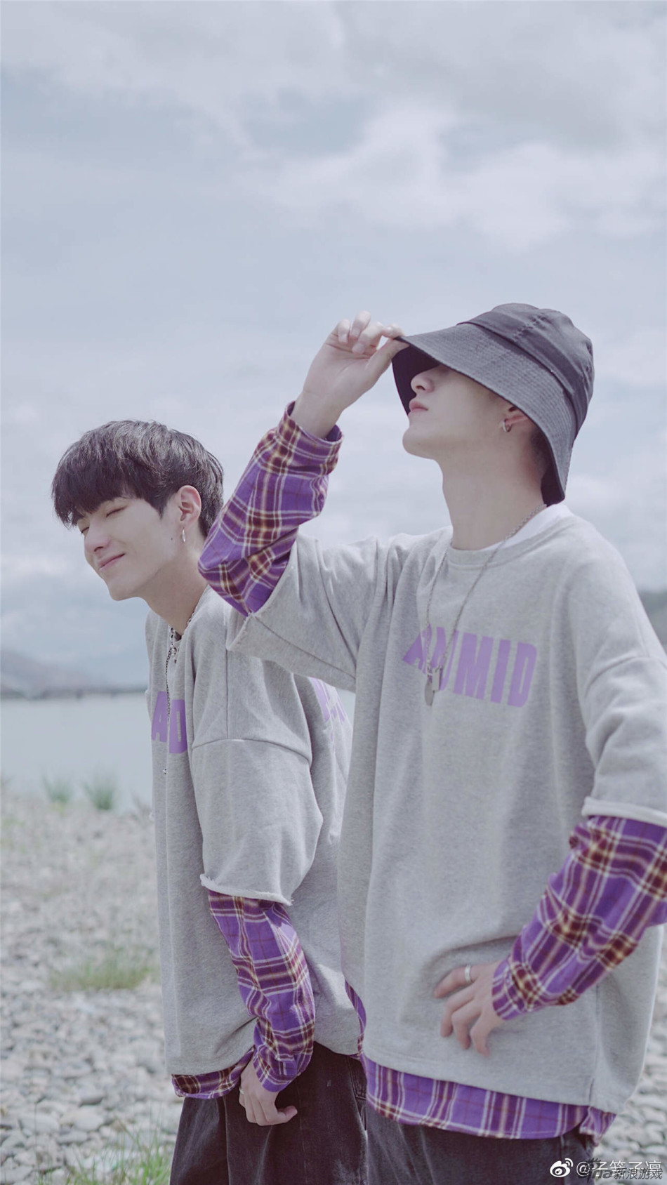 双子星子笺子凛加盟新浪猫爪帅哥荐游团