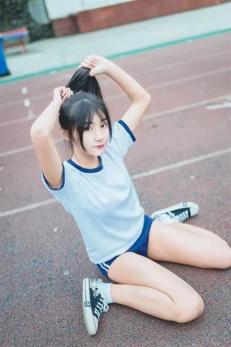 萝莉赛高17岁高中生女主播清纯写真曝光