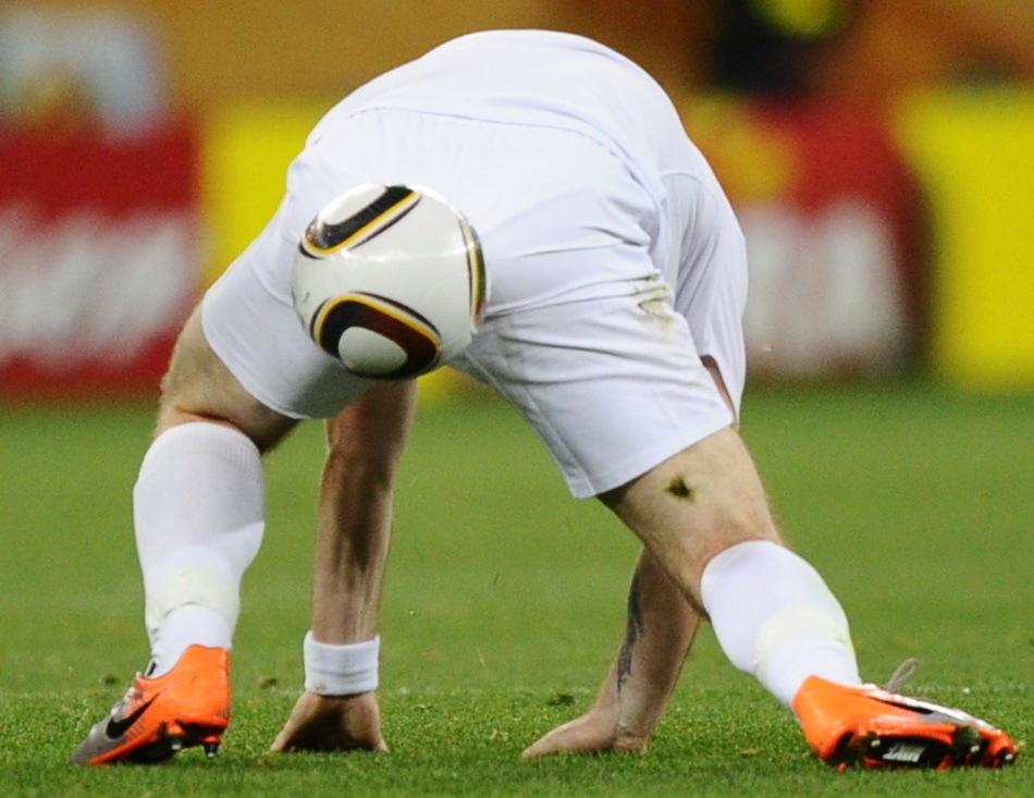 鲁尼的屁股停球