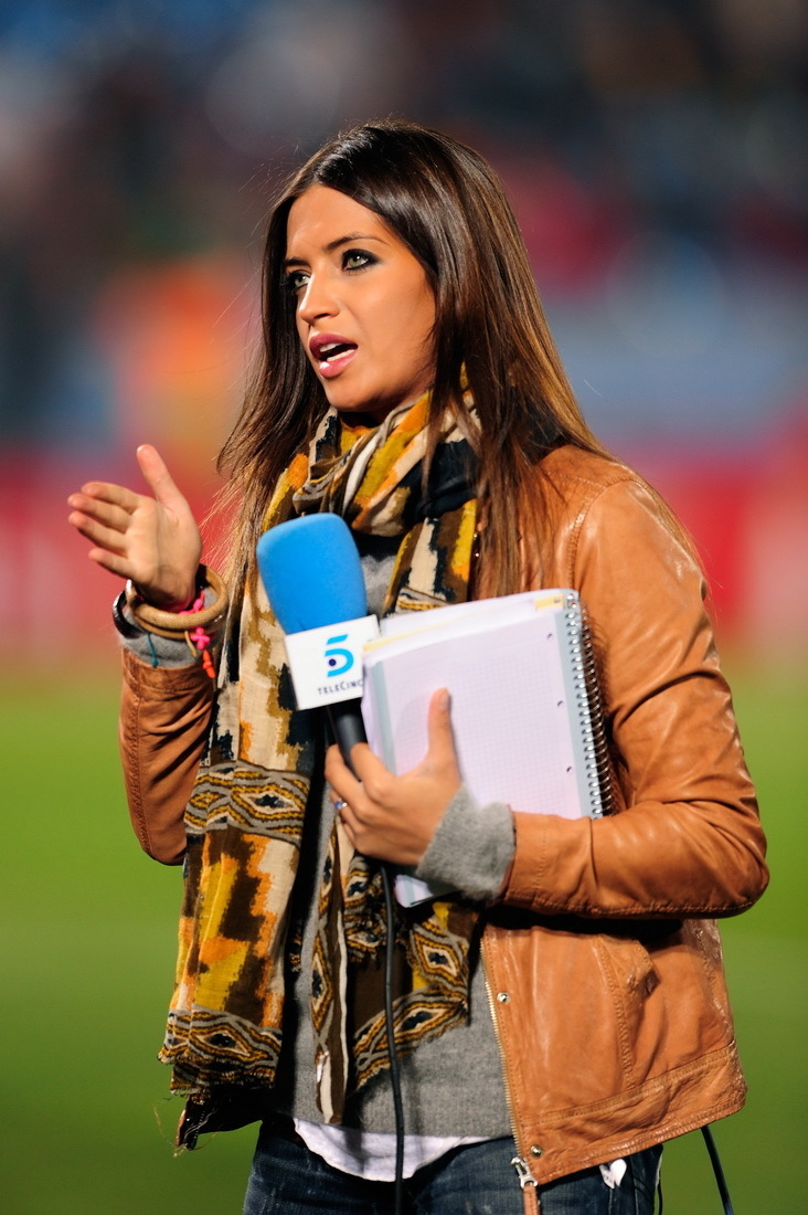 卡沃内罗摆手势