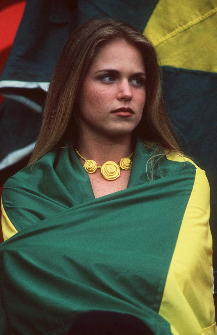 世界杯回顾-太太团倩影