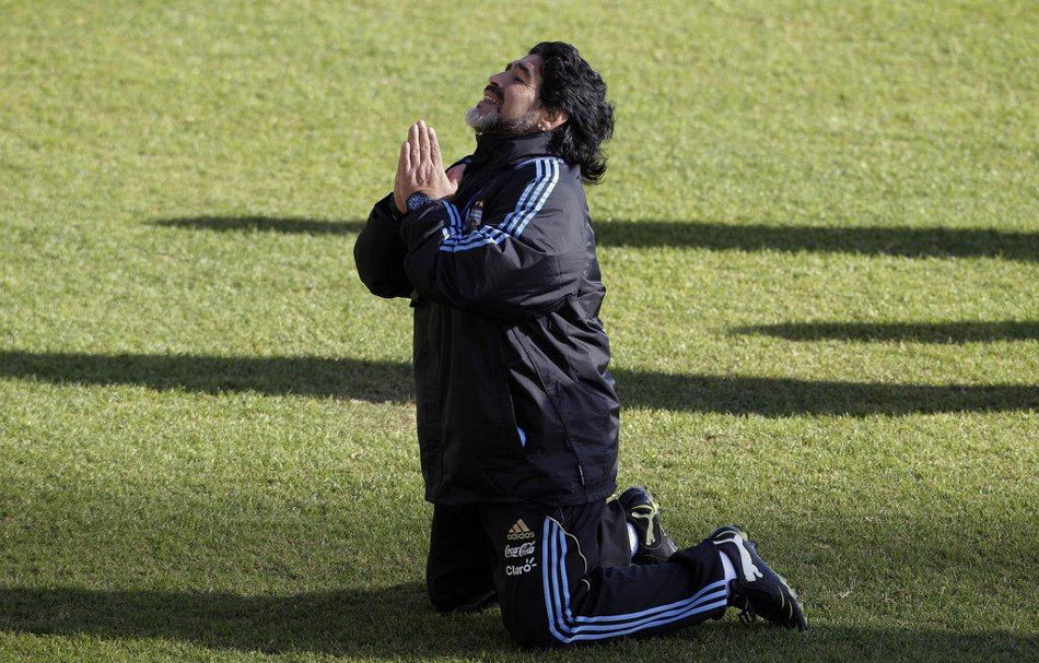 马大帅跪求媒体