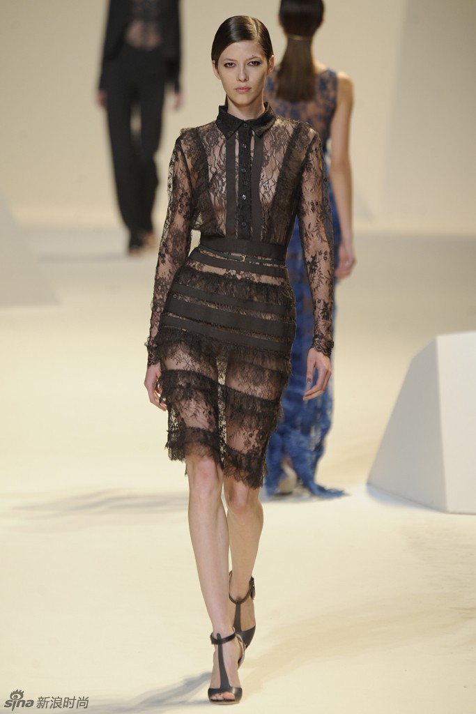 2013春夏时装周趋势解读:妖娆蕾丝(图)