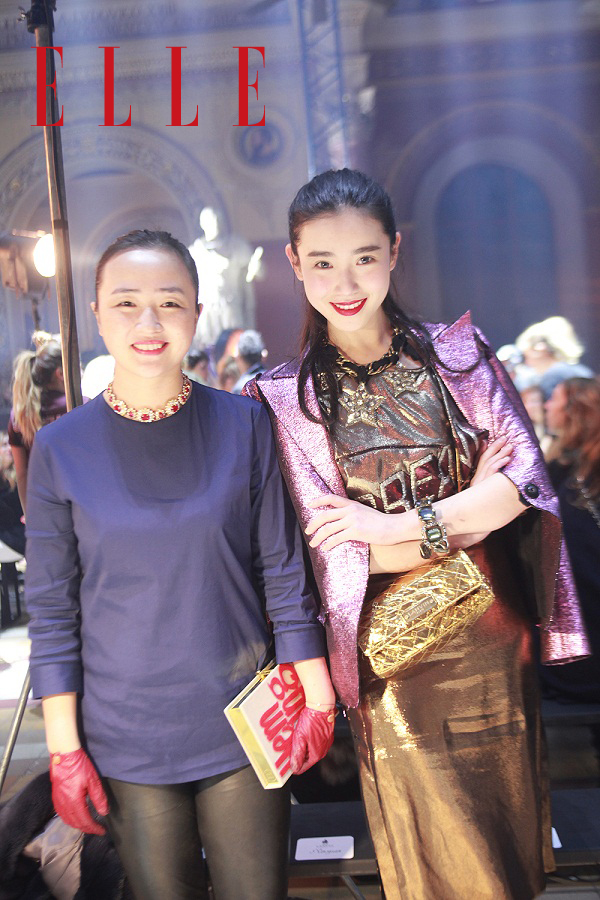 张辛苑同angela母女巴黎看秀