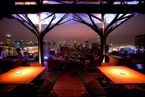 曼谷夜未眠 5家最佳户外酒吧推荐