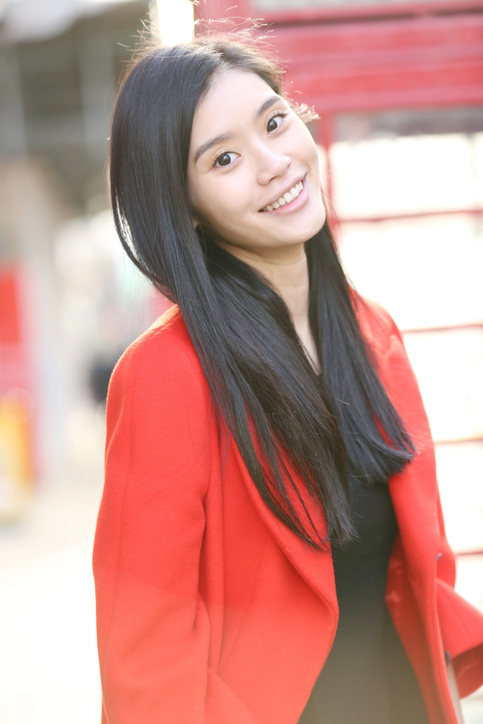 维密超模奚梦瑶伦敦街拍_服装人物_中国服装网