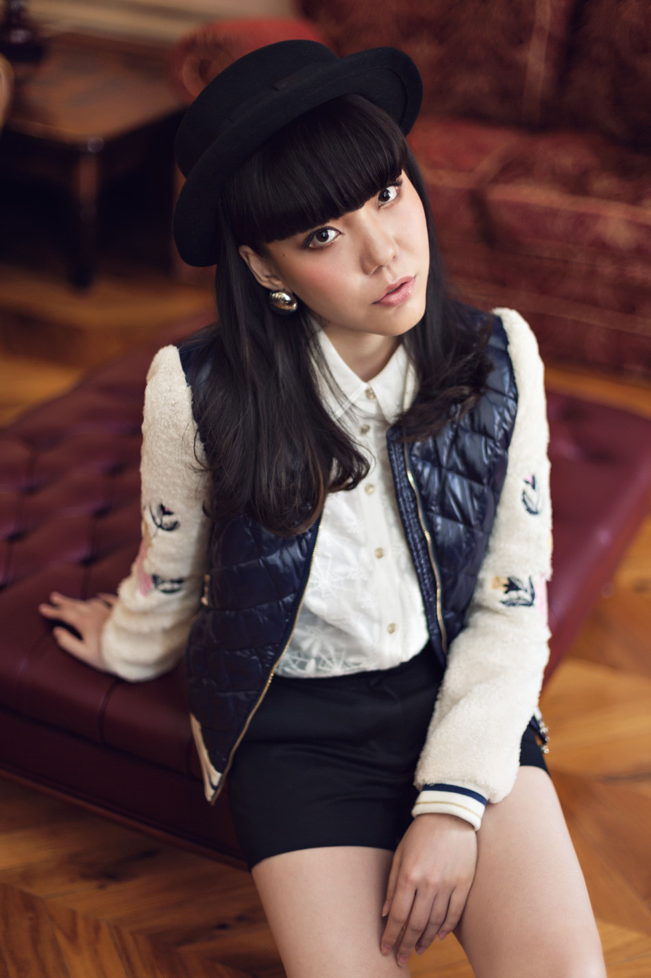 摇滚魔女吴莫愁时尚盛会写真 造型气质力压群芳