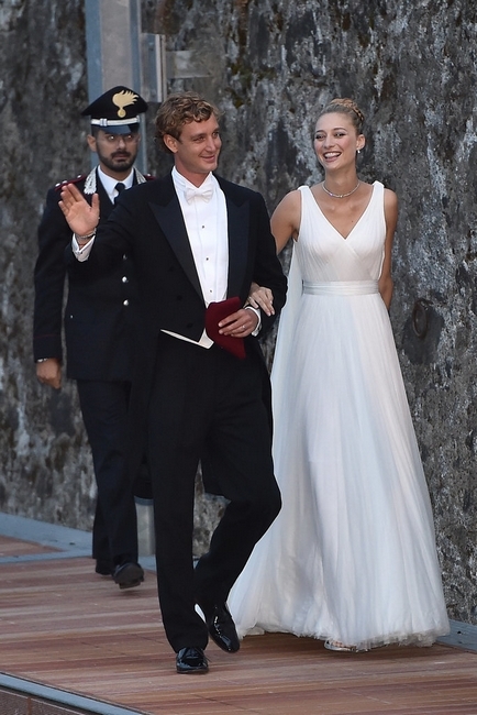 当我们还在回味摩纳哥王子pierre casiraghi与王妃beatrice borromeo