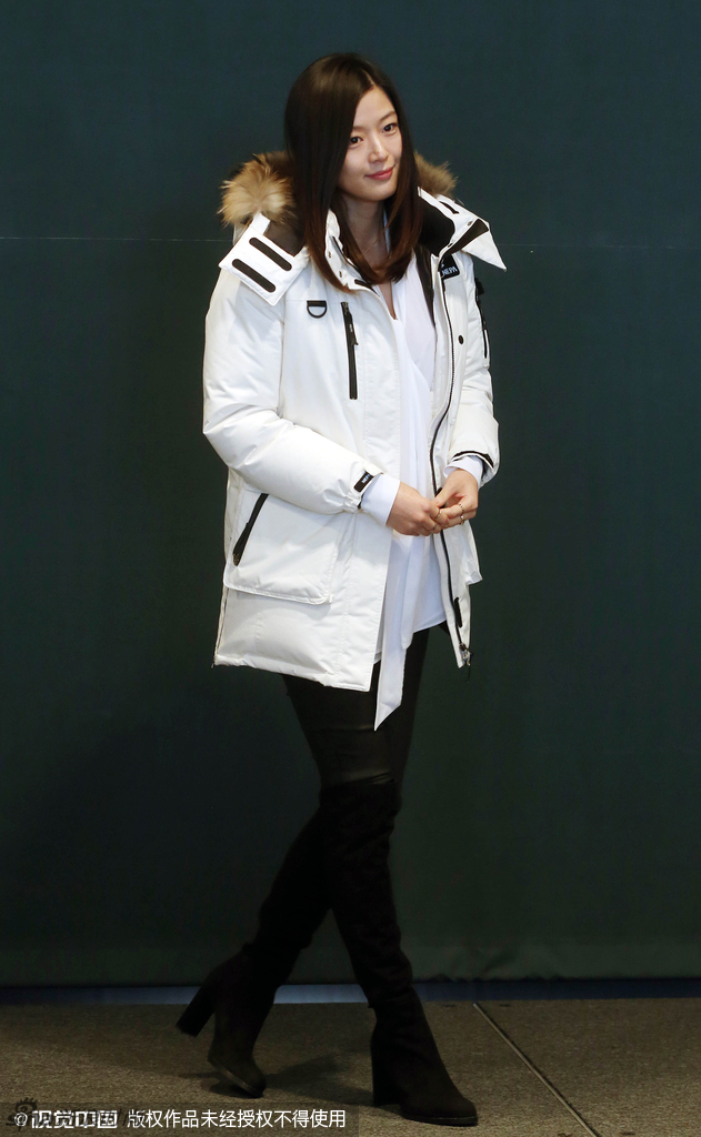 范冰冰全智贤穿羽绒服