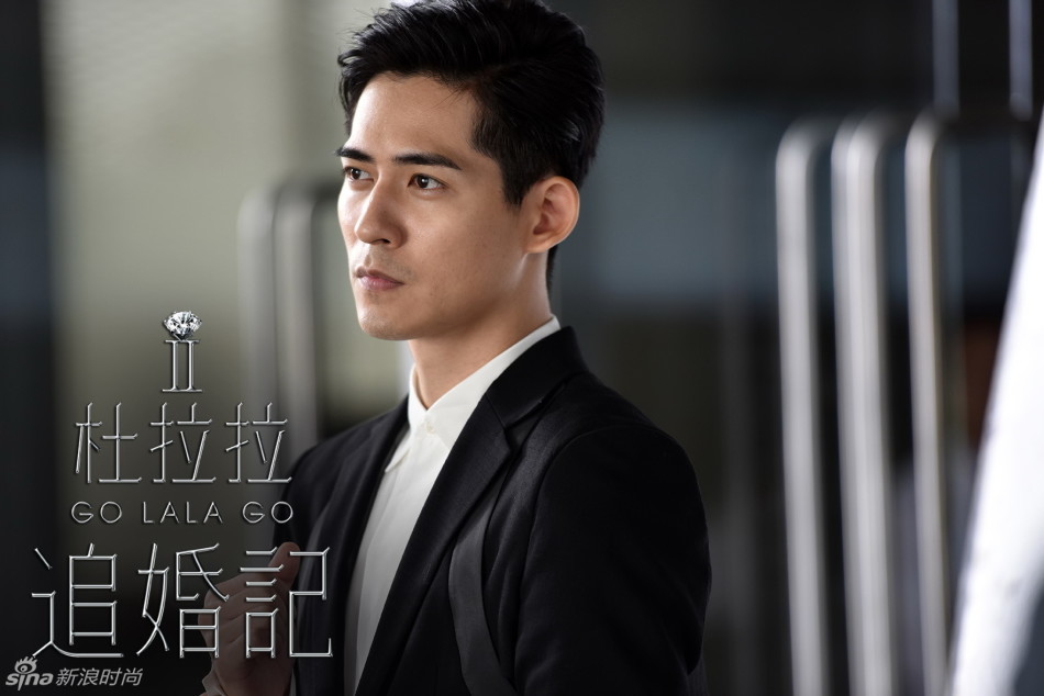 《杜拉拉追婚记》剧照 周渝民林依晨狂情热吻_高清图集_新浪网