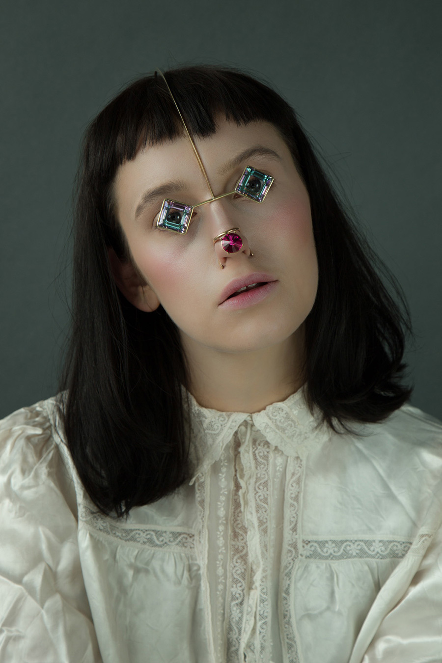 圣马丁艺术与设计学院的珠宝设计专业,交了一份让人亮瞎眼的毕业作业