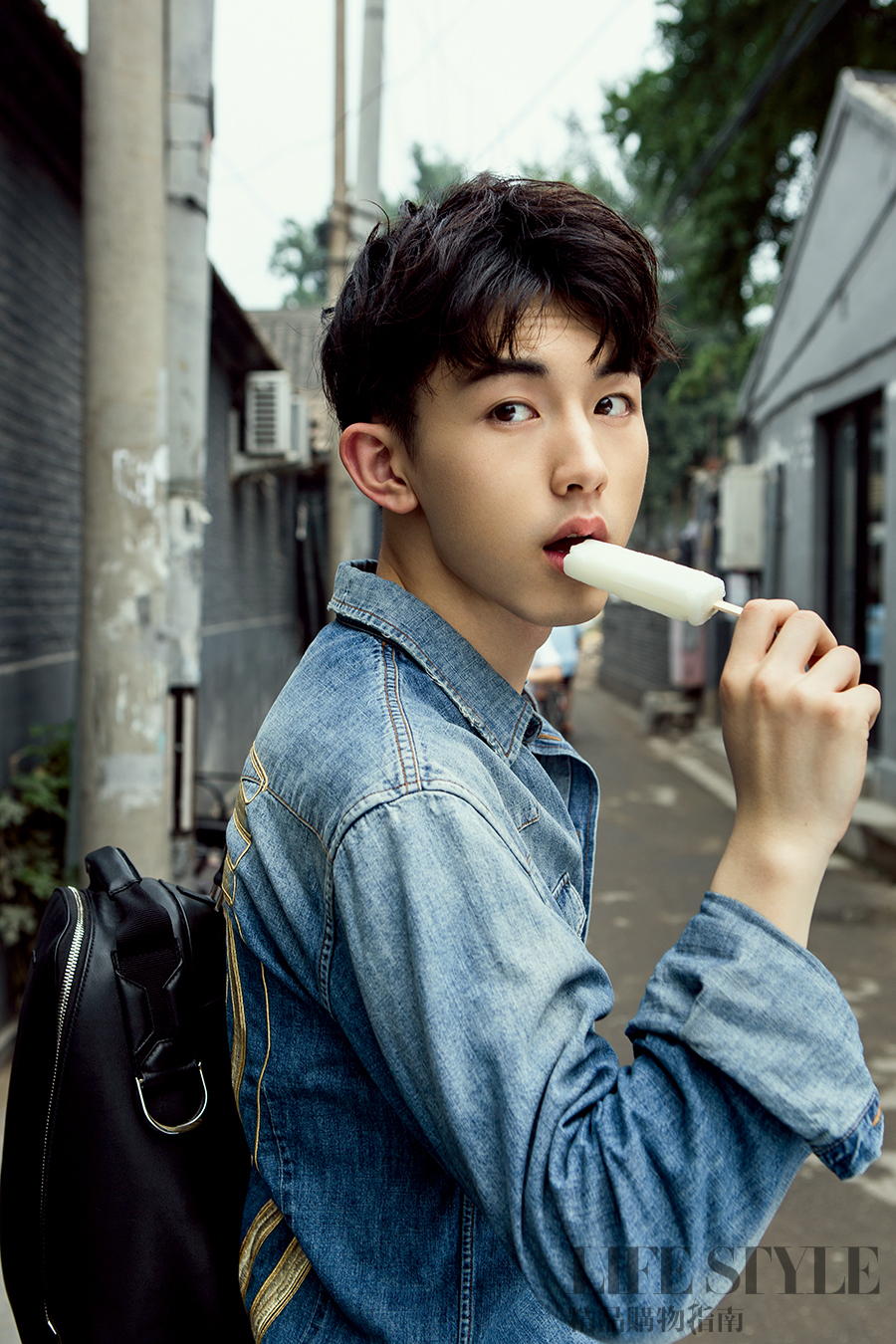 翩翩少年郭俊辰 街拍大片青春无敌