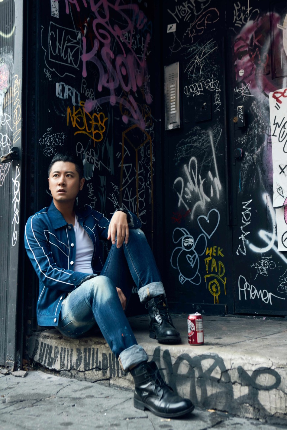 任重化身时尚精纽约街拍尽显穿搭心机术