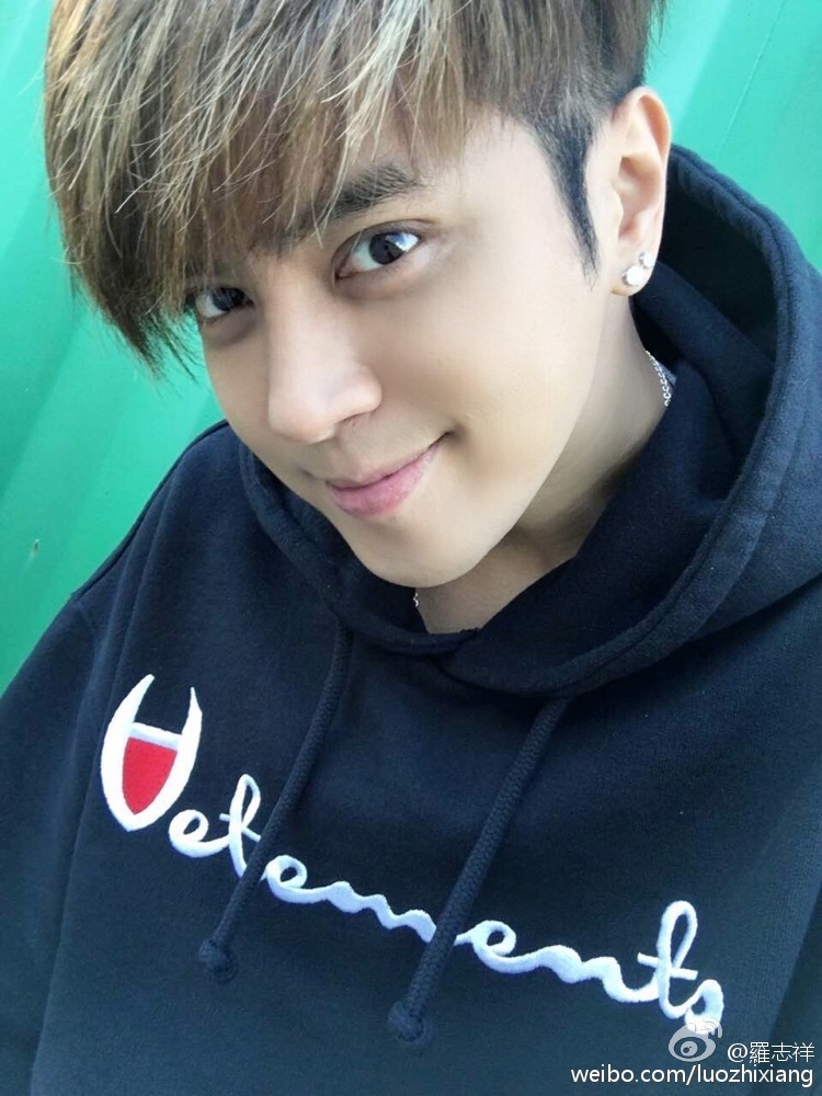 年终盘点 2016年度最佳自拍照男星篇之罗志祥