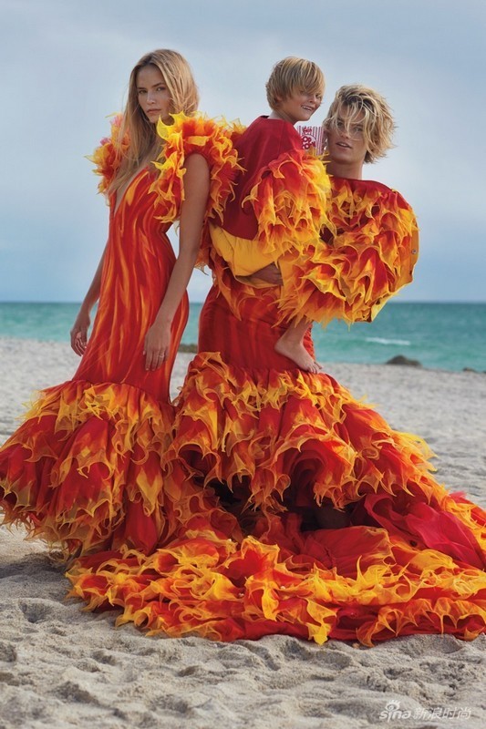 俄罗斯美人娜塔莎性感另类大片 别样魅惑_高清图集_新浪网