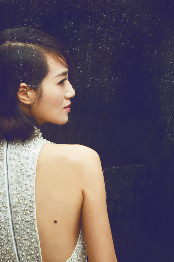 奢华小心机!朱丹这次美得很有feel