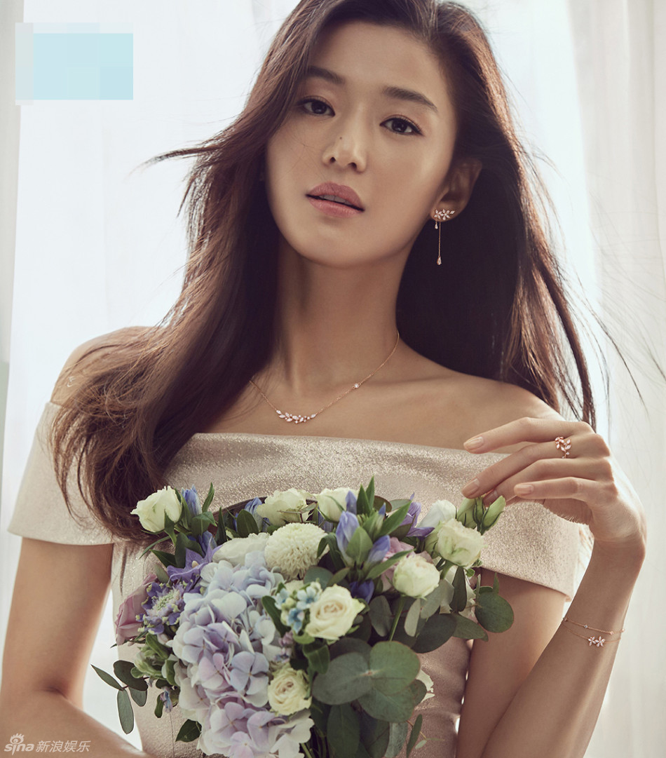 人鱼全智贤两色妆容玩转经典