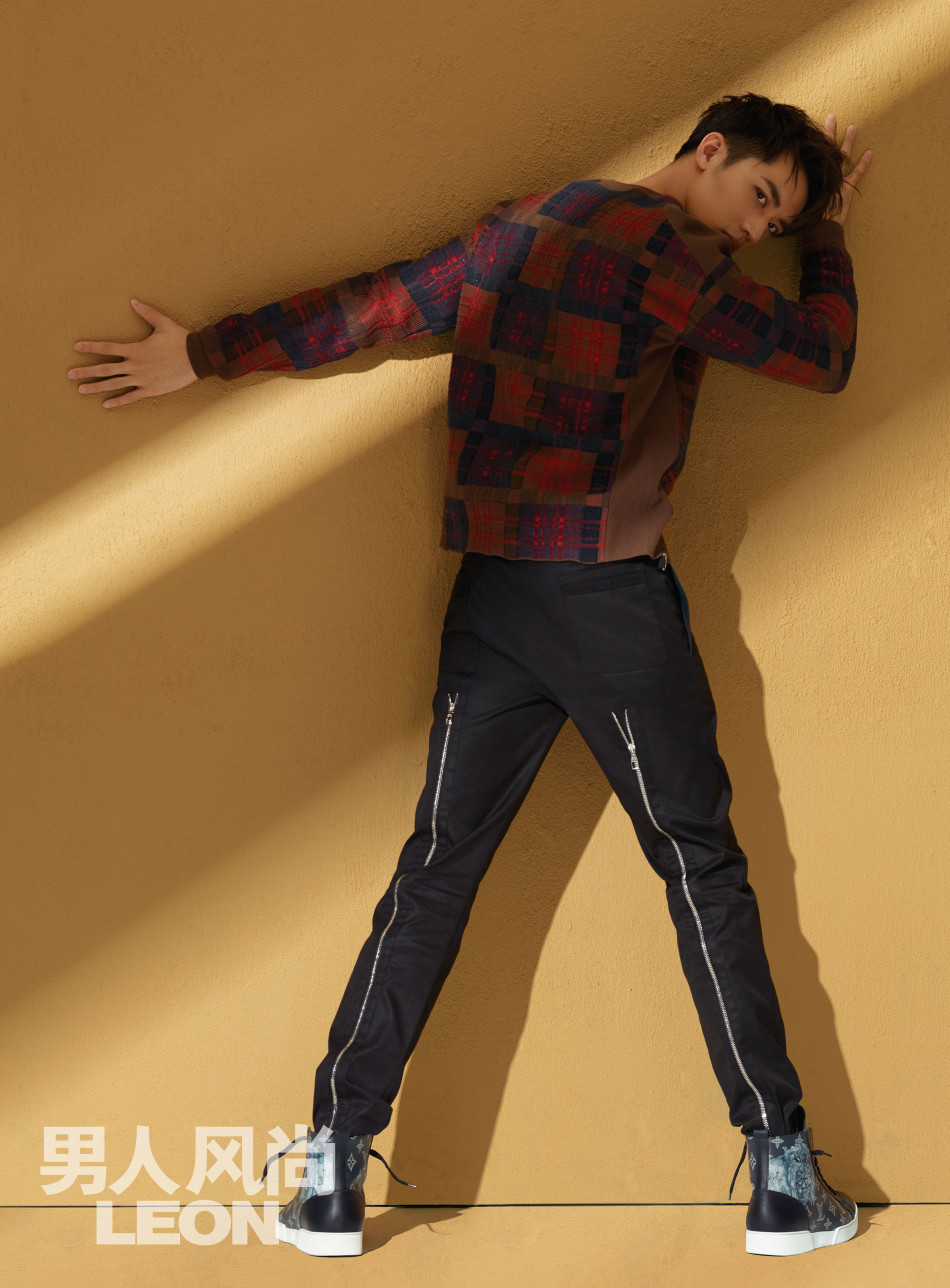 许魏洲登《男人风尚》三月刊封面 青春型男气质_高清图集_新浪网