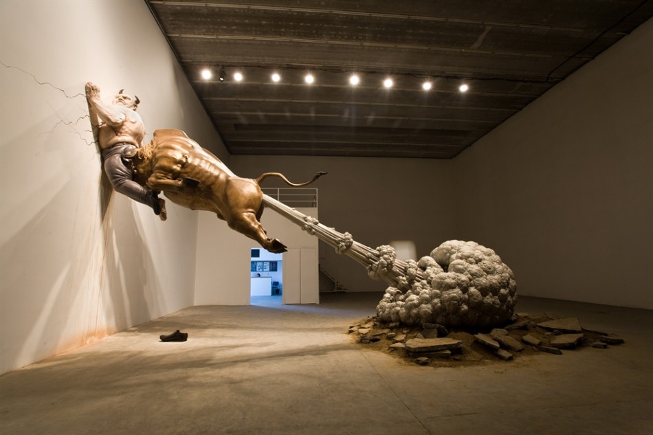 万物皆牛陈文令大型雕塑艺术展