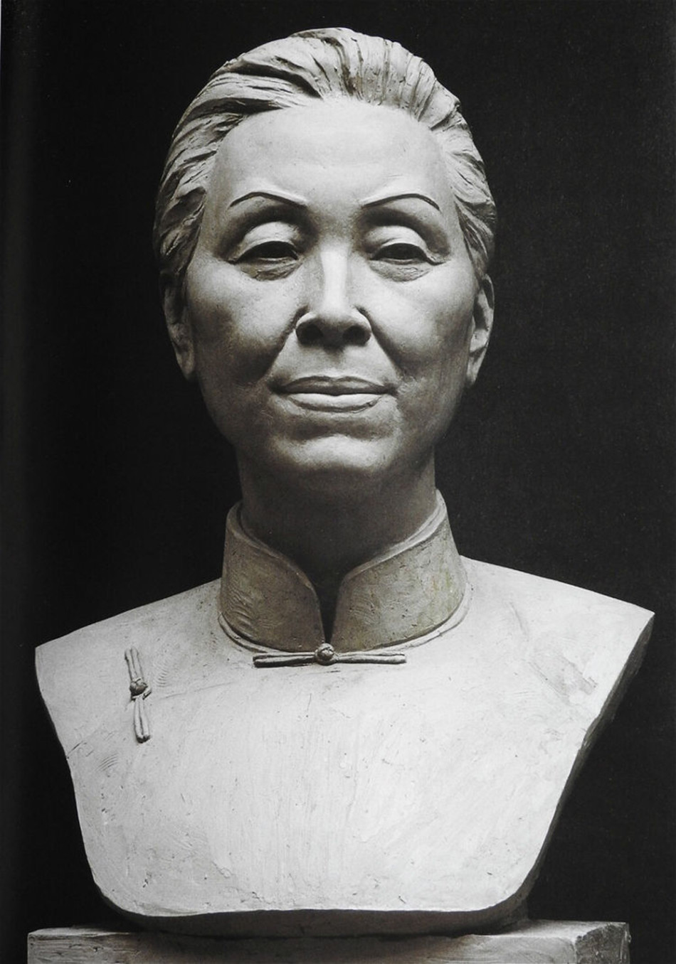 艺术家曹春生雕塑作品