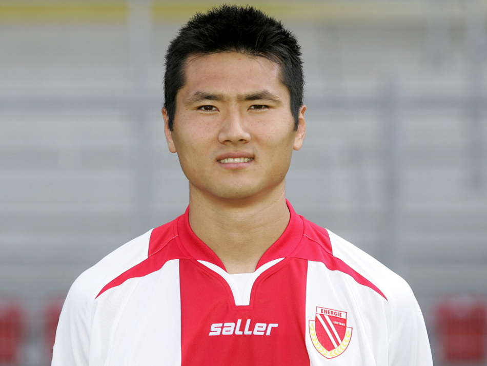 邵佳一附加赛遭到暗算