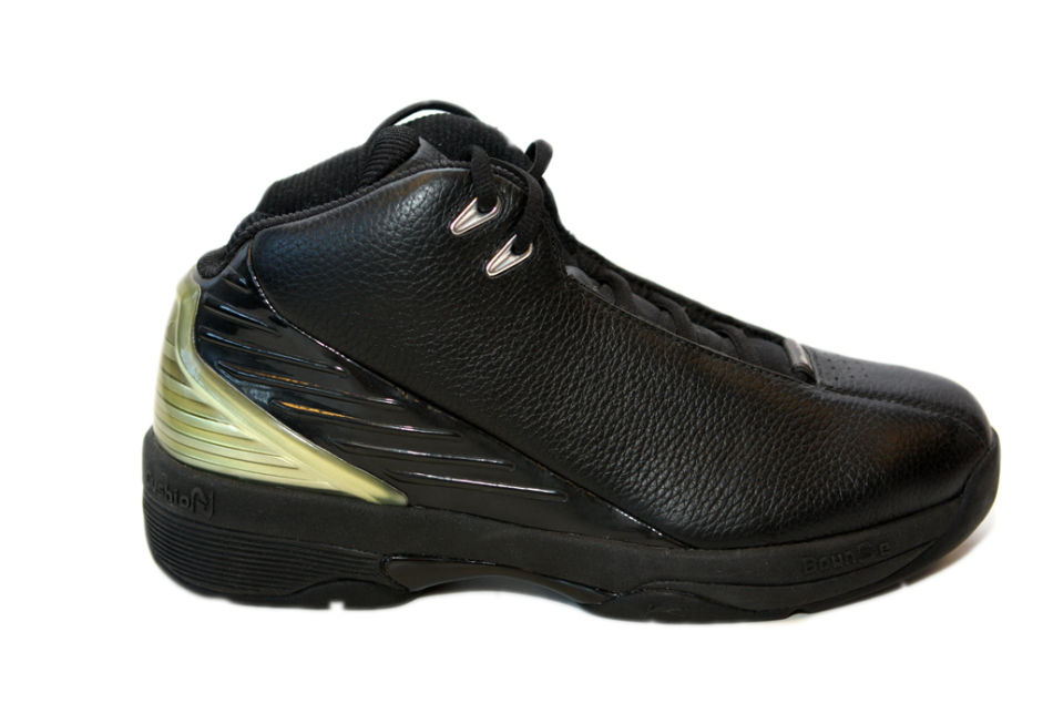 李宁20周年篮球鞋回顾_高清图集_新浪网