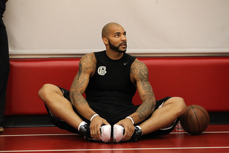 布泽尔为夺冠誓言挥洒汗水