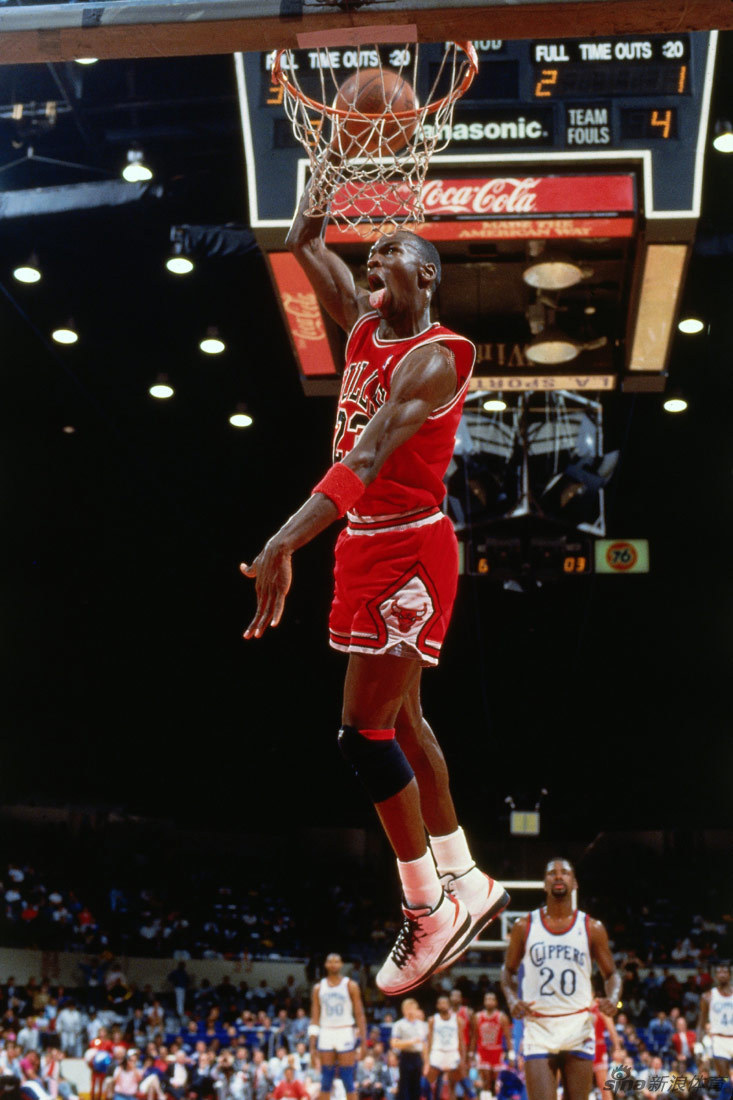乔丹灌篮欣赏_高清图集_新浪网
