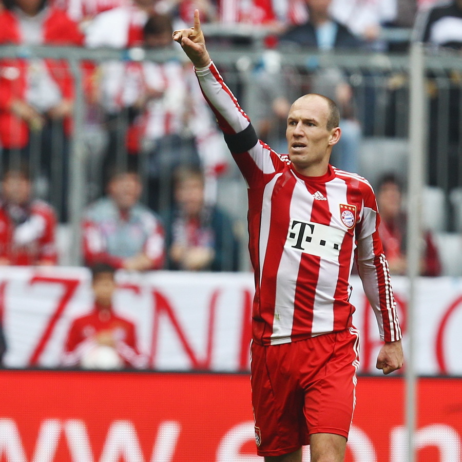 范加尔一脸苦笑