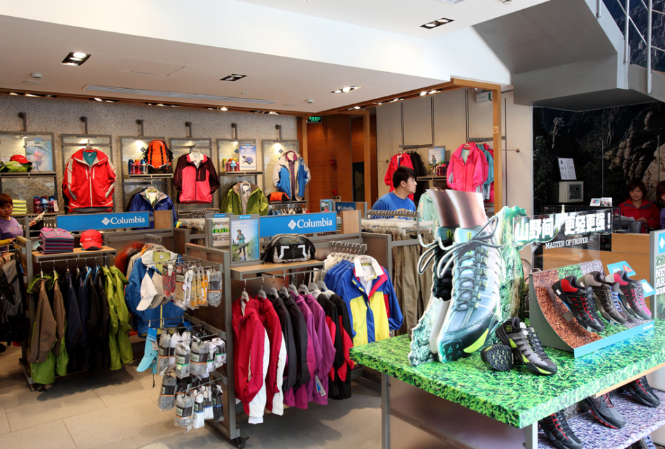 上海columbia旗舰店二层
