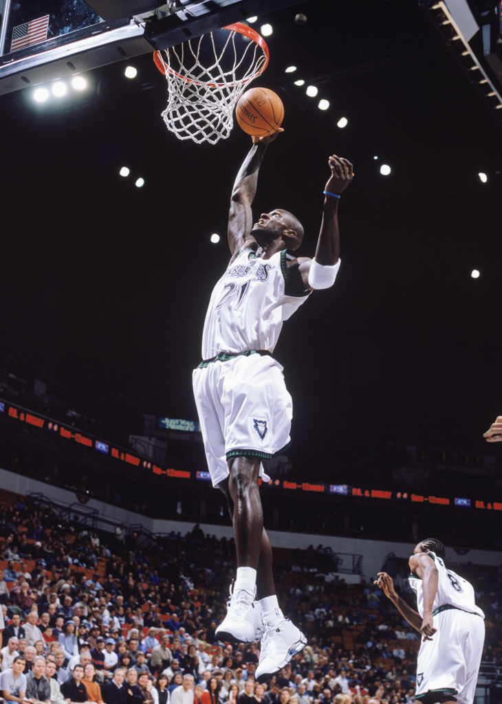 nba咆哮帝加内特职业生涯咆哮装备集锦_高清图集_新浪网