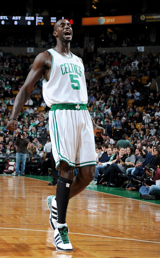 nba咆哮帝加内特职业生涯咆哮装备集锦_高清图集_新浪网