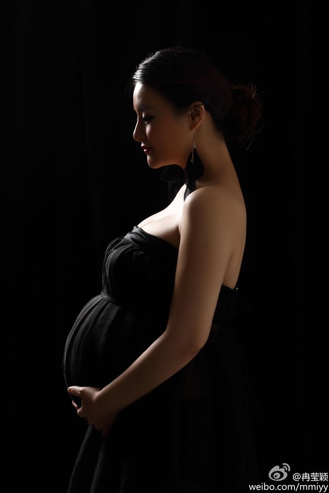 邹市明爱妻大晒孕妇照_高清图集_新浪网