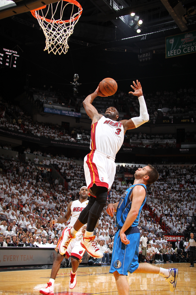 詹韦暴扣精彩集锦_高清图集_新浪网