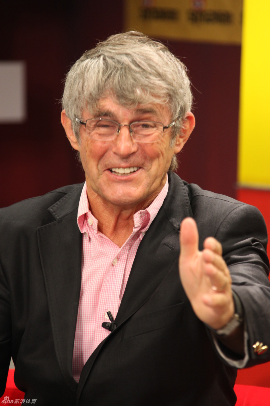 米卢蒂诺维奇做客新浪嘉宾聊天_高清图集_新浪网