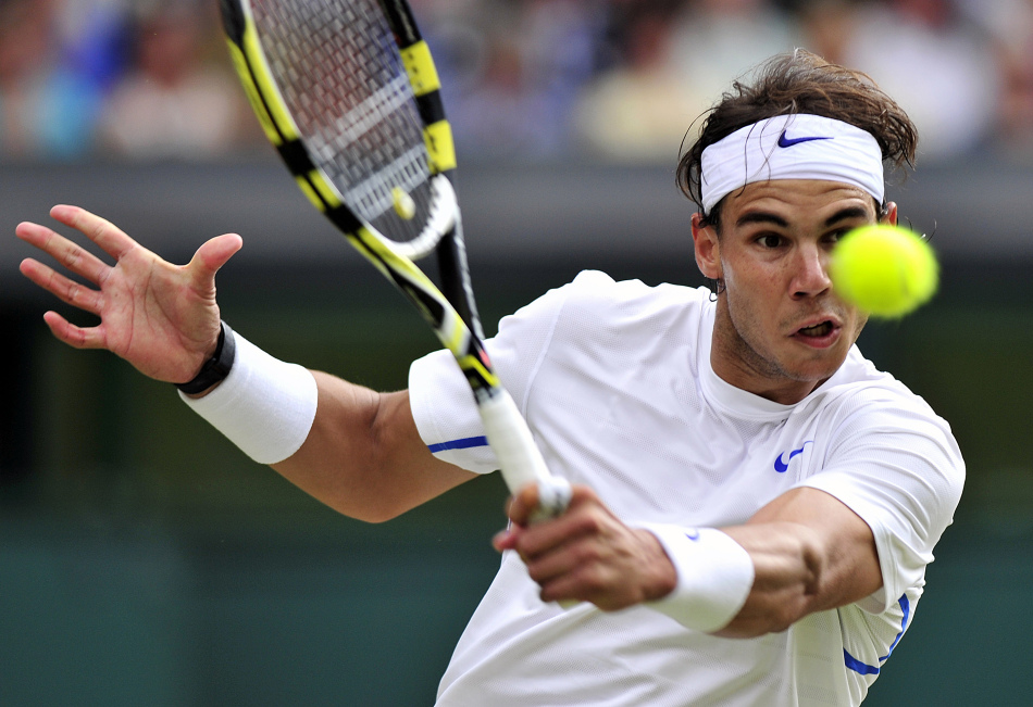 2011年草地大满贯温布尔登网球公开赛结束落幕大戏,塞尔维亚选手德约