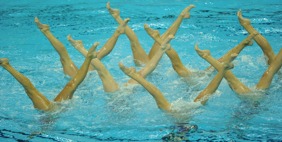 花游集体各国美腿大集合_高清图集_新浪网