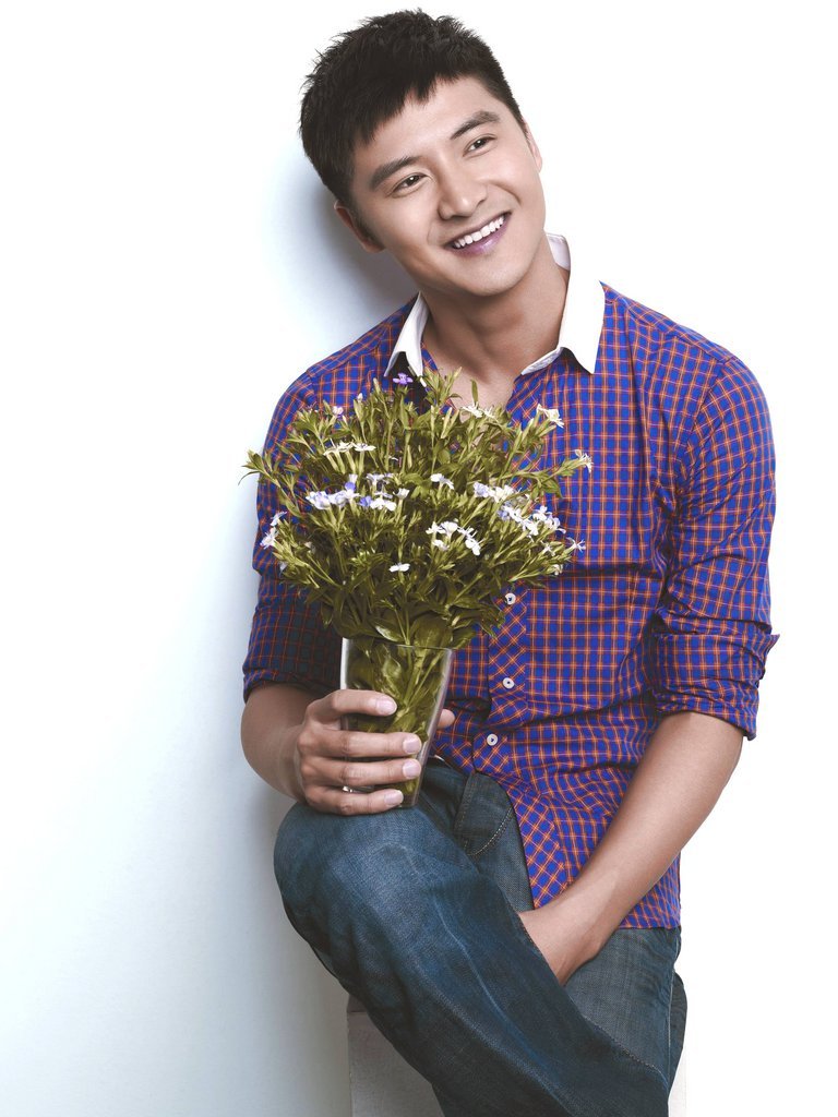 田亮百变造型拍摄写真_高清图集_新浪网